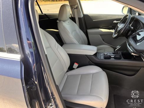 Used 2020 Cadillac XT4 Premium Luxury FWD image 24