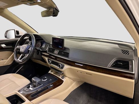 Used 2019 Audi Q5 2.0T Premium w/ Convenience Package image 14