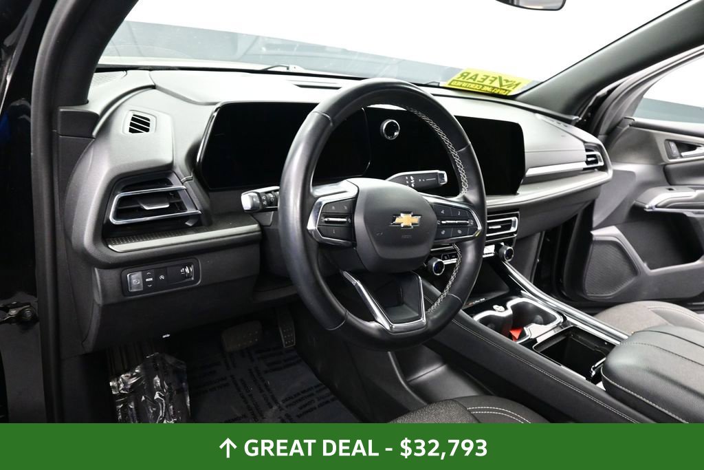 Used 2024 Chevrolet Traverse LT FWD image 23