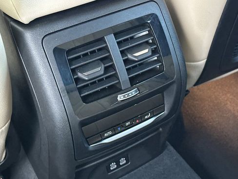 Used 2024 BMW X3 xDrive30i w/ Convenience Package image 13