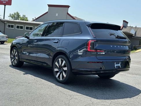 New 2025 Volvo EX90 Ultra image 19
