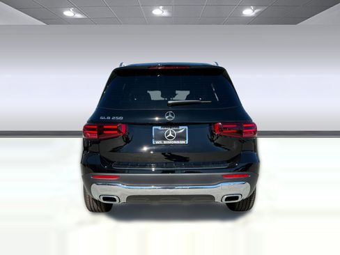 New 2026 Mercedes-Benz GLB 250 image 6