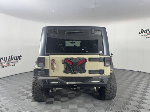 Used 2017 Jeep Wrangler Unlimited Sport w/ Quick Order Package 24S AWD/4WD image 8