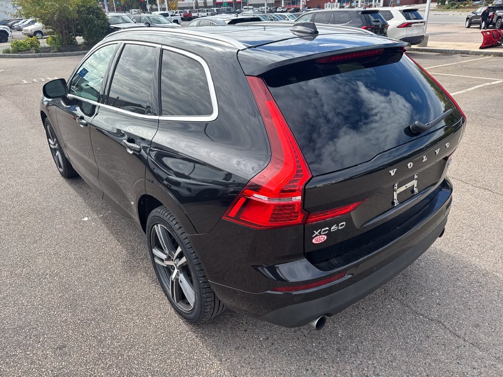 Used 2019 Volvo XC60 T5 Momentum w/ Protection Package Premier AWD/4WD image 5