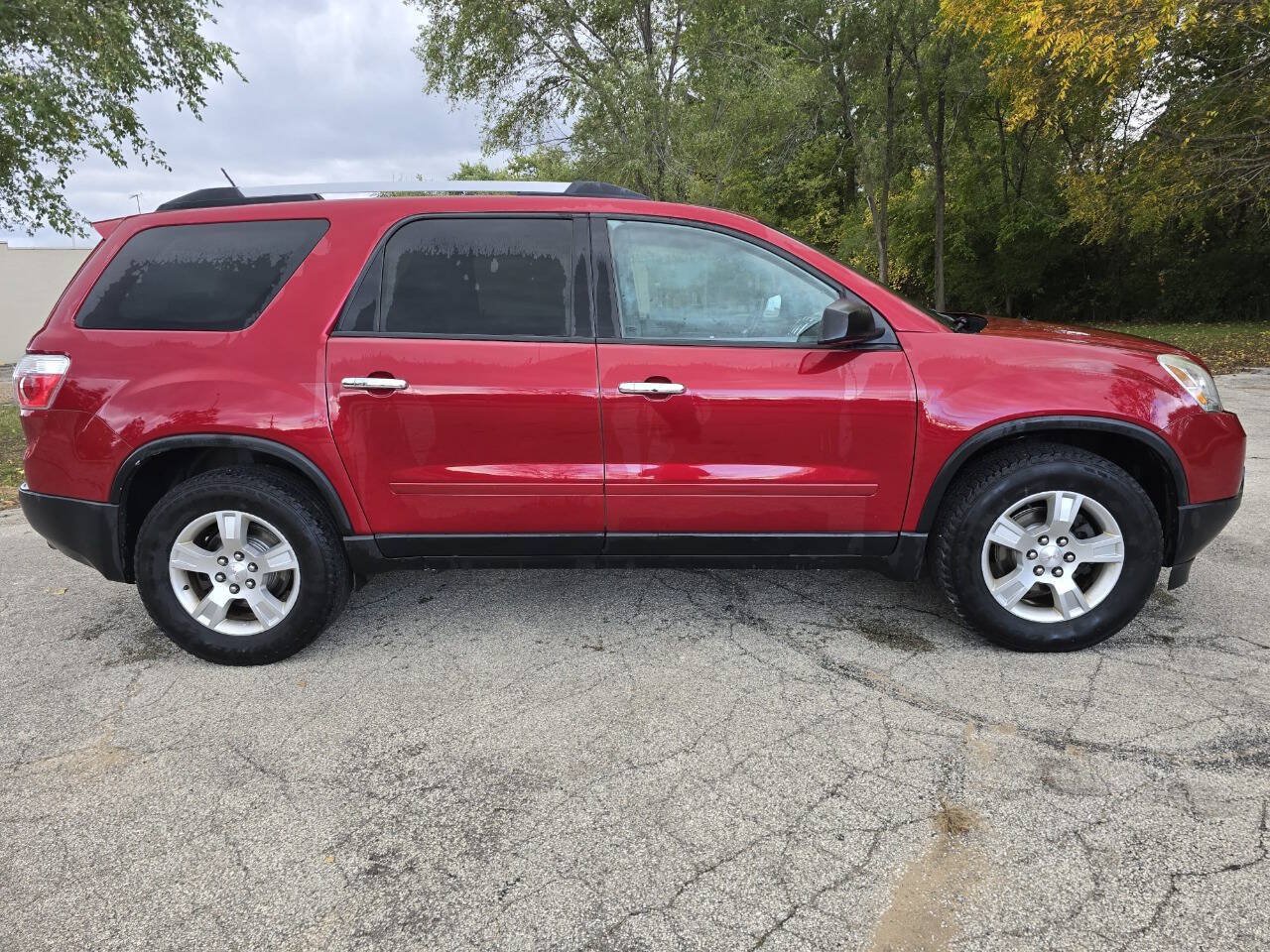 Used 2012 GMC Acadia SLE FWD image 4