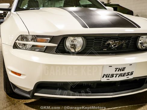 Used 2010 Ford Mustang GT RWD image 18