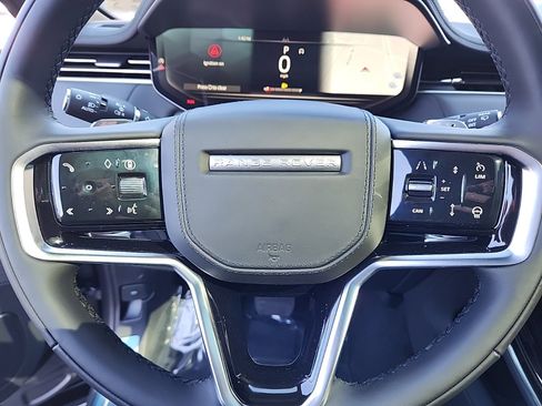 Certified 2025 Land Rover Range Rover Sport image 18