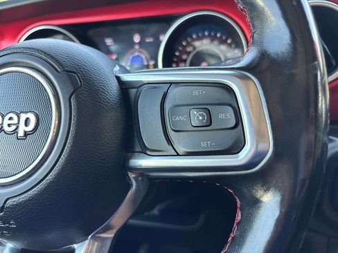 Used 2022 Jeep Gladiator Rubicon w/ LED Lighting Group AWD/4WD image 22
