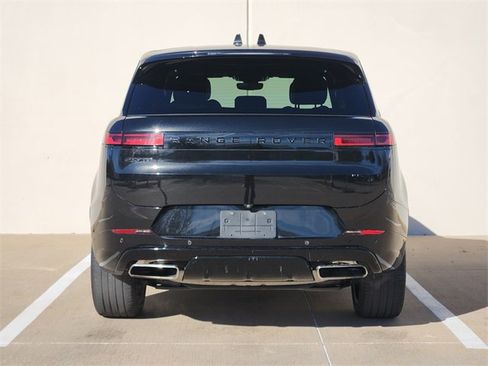Used 2024 Land Rover Range Rover Sport Dynamic SE image 6