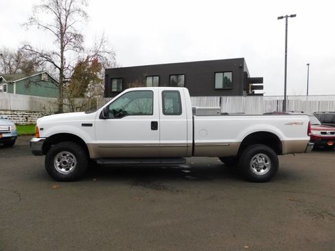Used 1999 Ford F250 Lariat image 19