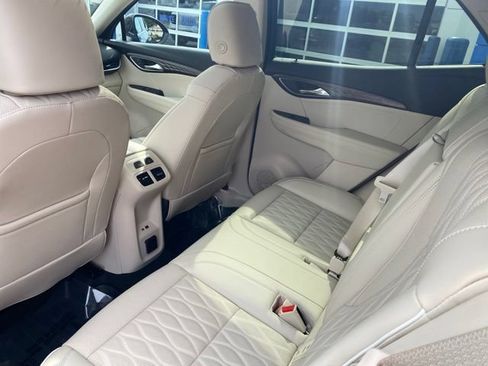 Used 2023 Buick Envision Avenir AWD/4WD image 36