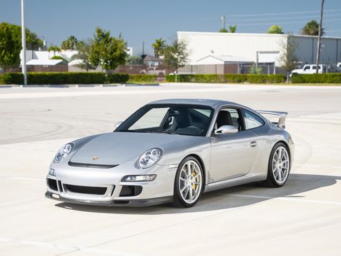 Used 2007 Porsche 911 GT3 image 36