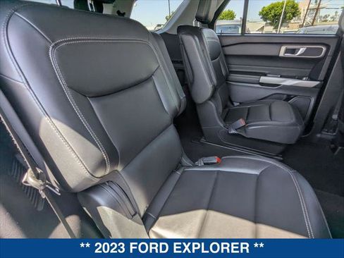 Certified 2023 Ford Explorer XLT w/ Equipment Group 202A RWD image 22