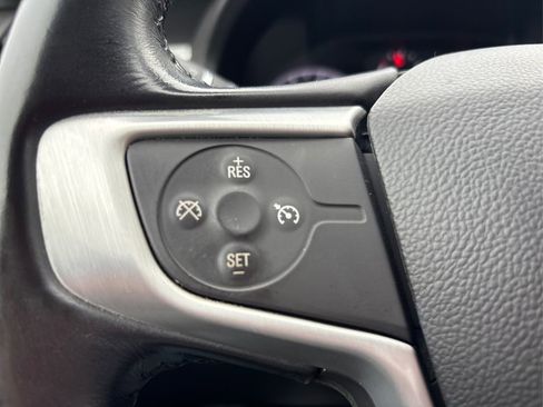 Used 2019 GMC Acadia SLE image 26