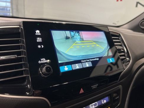 Used 2022 Honda Pilot TrailSport image 32
