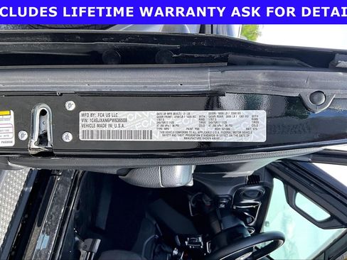 Used 2023 Jeep Wrangler Sport AWD/4WD image 28