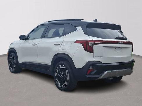 Used 2024 Kia Seltos SX AWD/4WD image 4