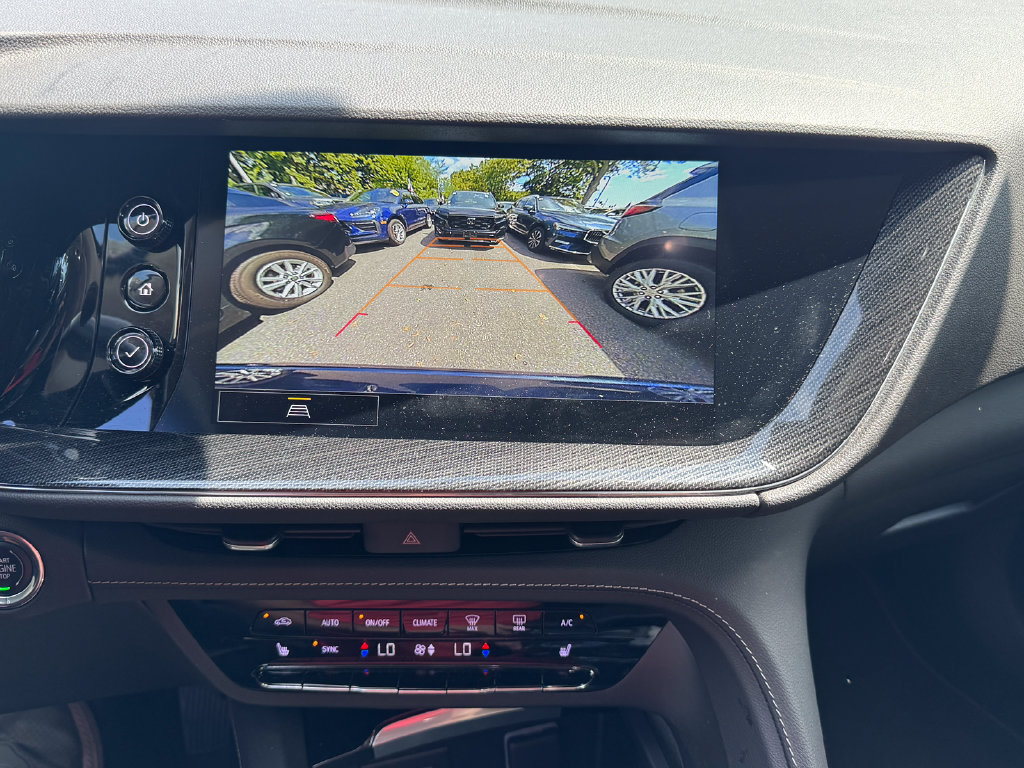 Used 2023 Buick Envision Essence AWD/4WD image 17