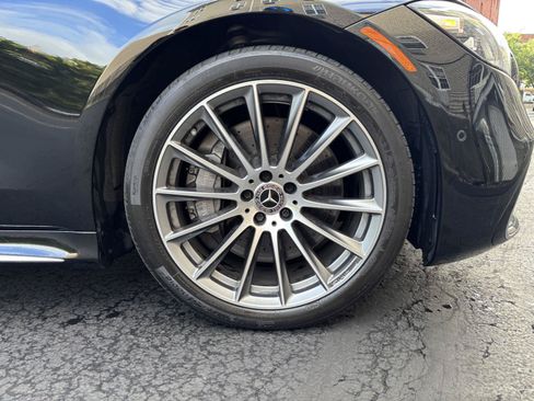 Used 2023 Mercedes-Benz S 580 4MATIC Sedan image 6