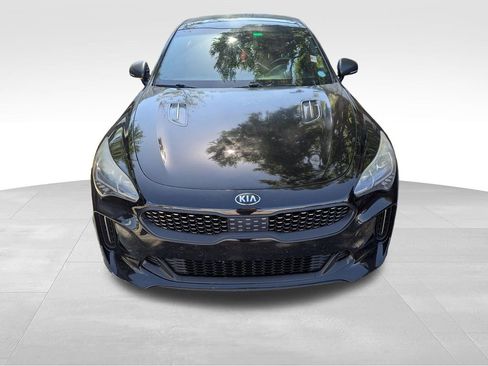 Used 2018 Kia Stinger GT1 image 2