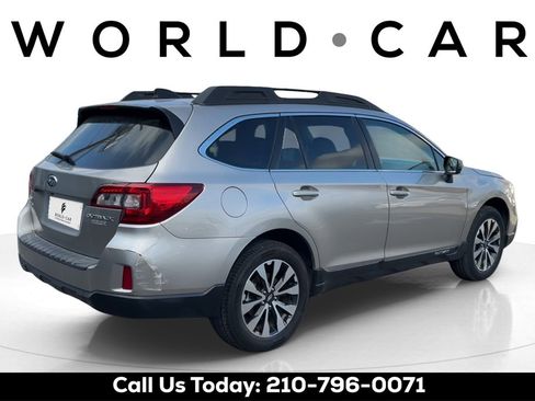 Used 2017 Subaru Outback 2.5i Limited image 7