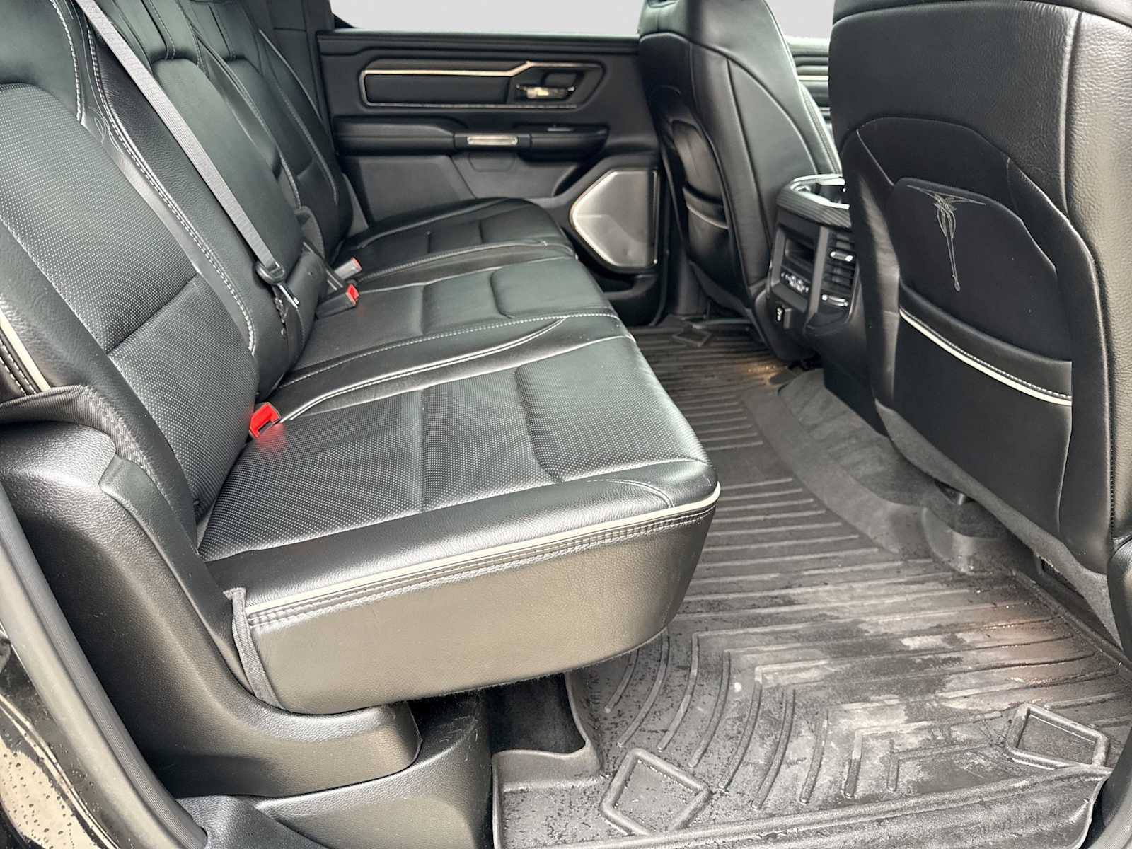 Used 2021 RAM 1500 Limited AWD/4WD image 20