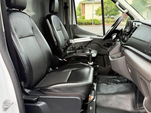 Used 2020 Ford Transit 350 Medium Roof RWD image 17