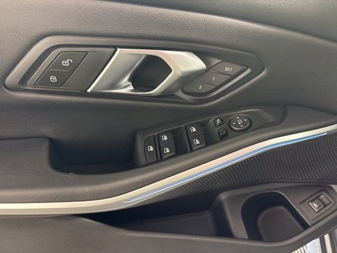 Used 2025 BMW 330i xDrive 330i xDrive image 14