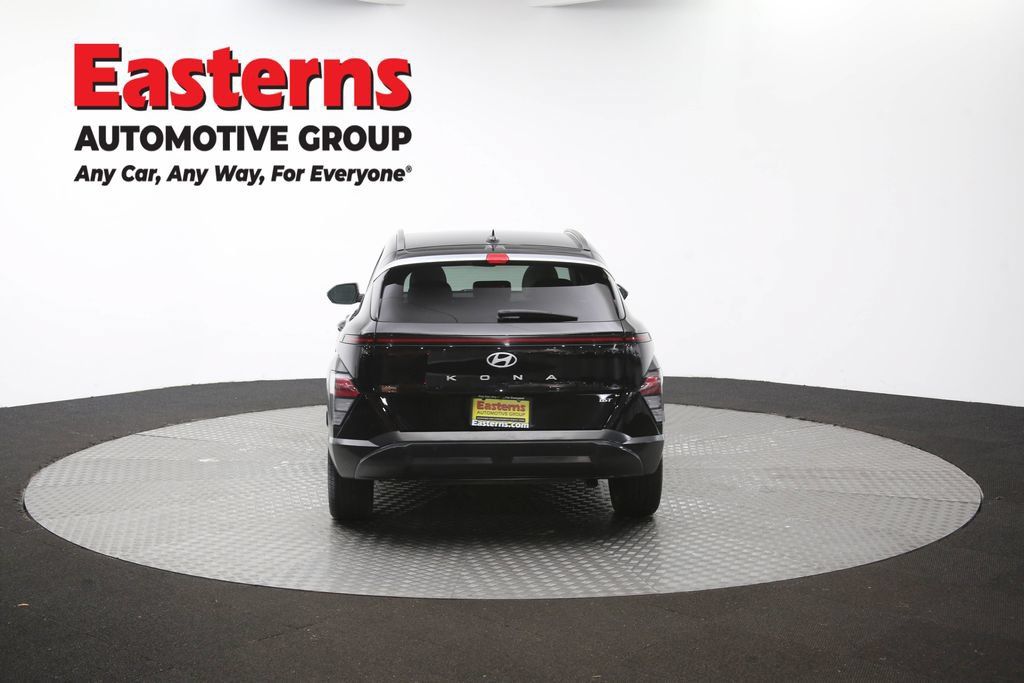Used 2024 Hyundai Kona Limited FWD image 39