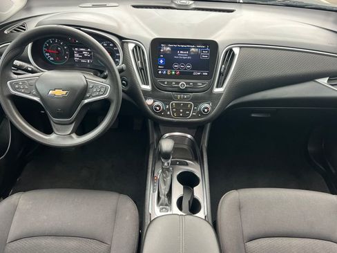 Used 2023 Chevrolet Malibu LT image 13