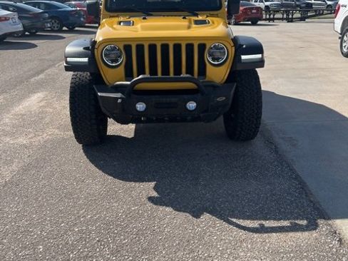 Used 2020 Jeep Wrangler Rubicon image 2