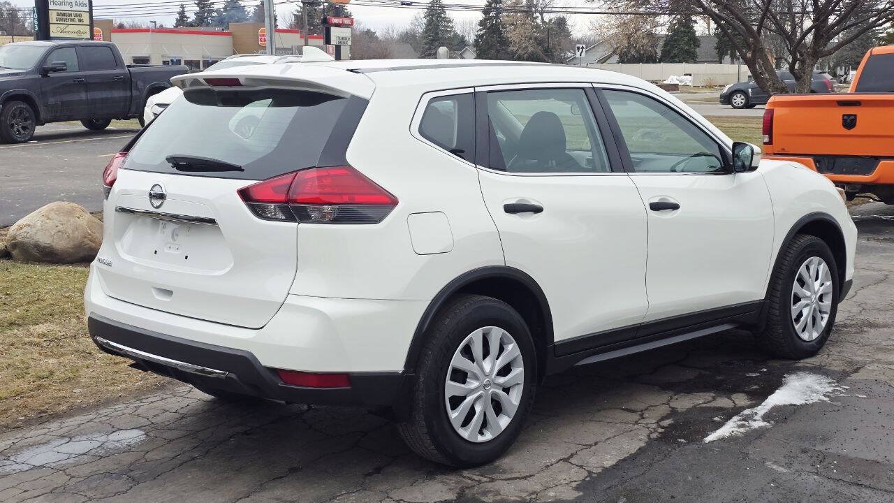 Used 2017 Nissan Rogue S FWD image 6