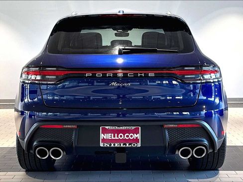 Used 2026 Porsche Macan AWD/4WD image 9