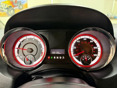 Used 2019 Dodge Grand Caravan SE image 41