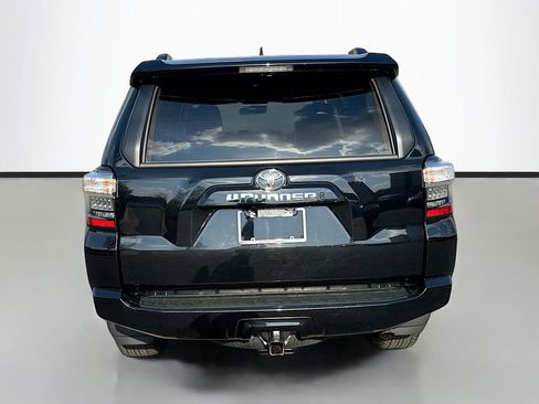 Used 2024 Toyota 4Runner SR5 image 6