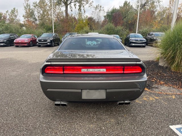 Used 2009 Dodge Challenger R/T RWD image 5