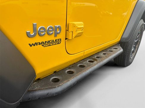 Certified 2020 Jeep Wrangler Sport image 31