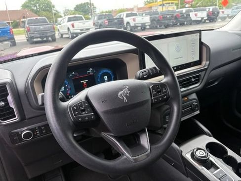 Used 2025 Ford Bronco Sport Big Bend AWD/4WD image 3