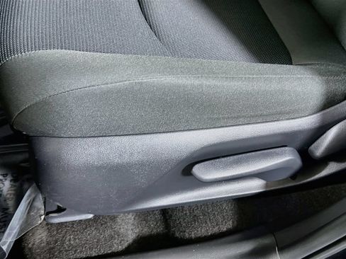 Certified 2025 Toyota RAV4 LE AWD/4WD image 16