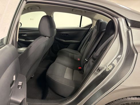 Used 2024 Nissan Sentra SV FWD image 20