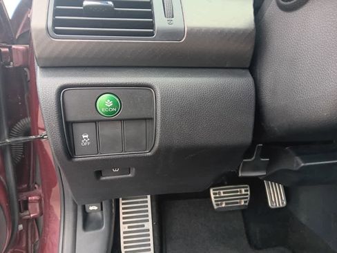 Used 2016 Honda Accord Sport image 26