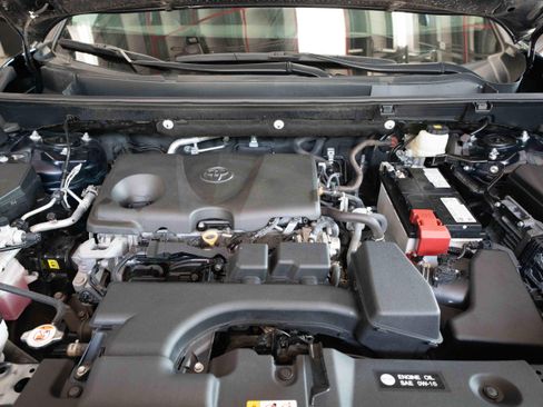 Used 2024 Toyota RAV4 XLE Premium w/ Weather Package AWD/4WD image 32