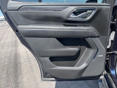 Used 2023 GMC Yukon SLT image 17