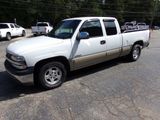 Used 2001 Chevrolet Silverado 1500 LS w/ Firm Ride Suspension Pkg image 2