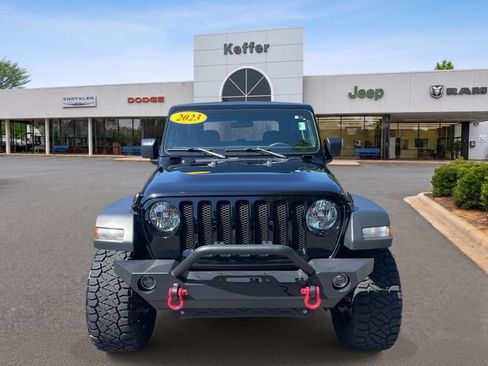 Used 2023 Jeep Wrangler Sport AWD/4WD image 3