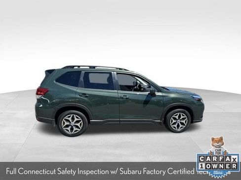 Certified 2024 Subaru Forester Premium AWD/4WD image 9