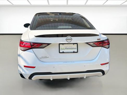 Used 2024 Nissan Sentra SV FWD image 5