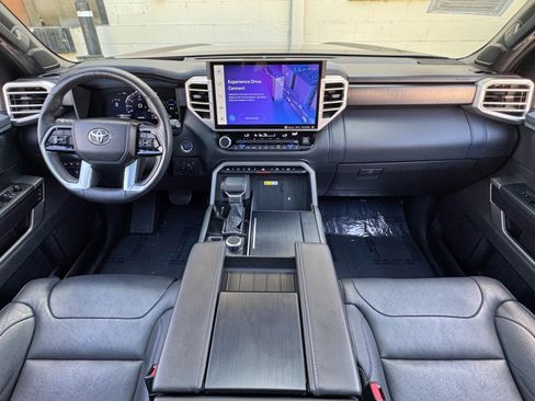 Used 2023 Toyota Sequoia Platinum AWD/4WD image 13