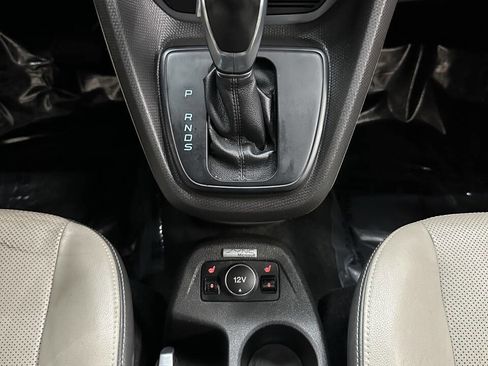 Used 2014 Ford Transit Connect Titanium image 27