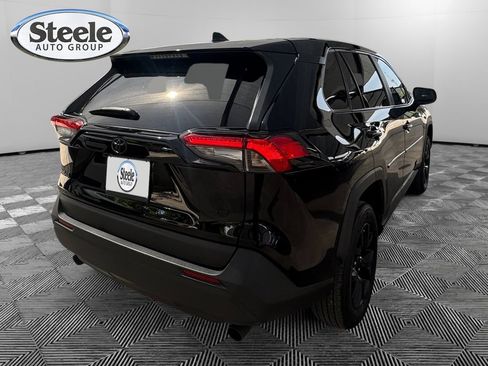 Used 2025 Toyota RAV4 LE FWD image 5